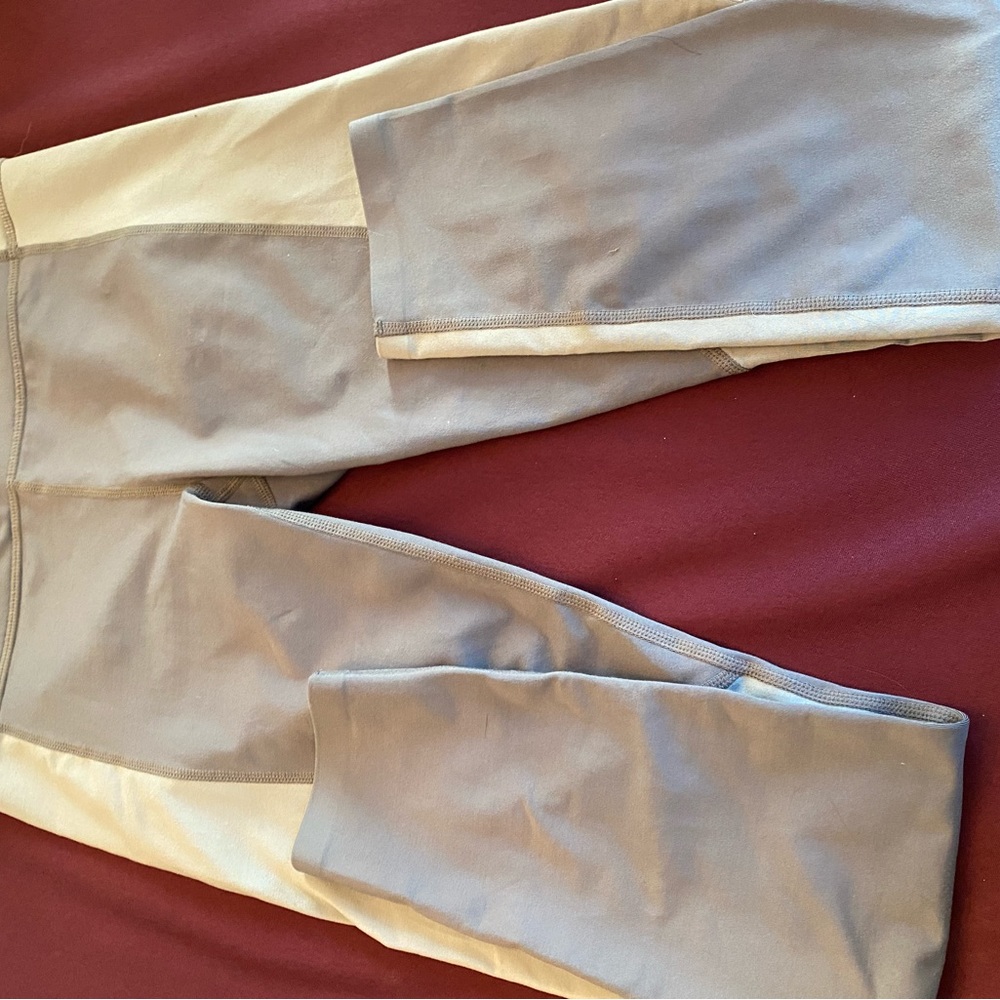 Athleta size small Leggings- EUC